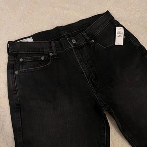 Black “Girlfriend Mid-Rise” Jeans from Gap